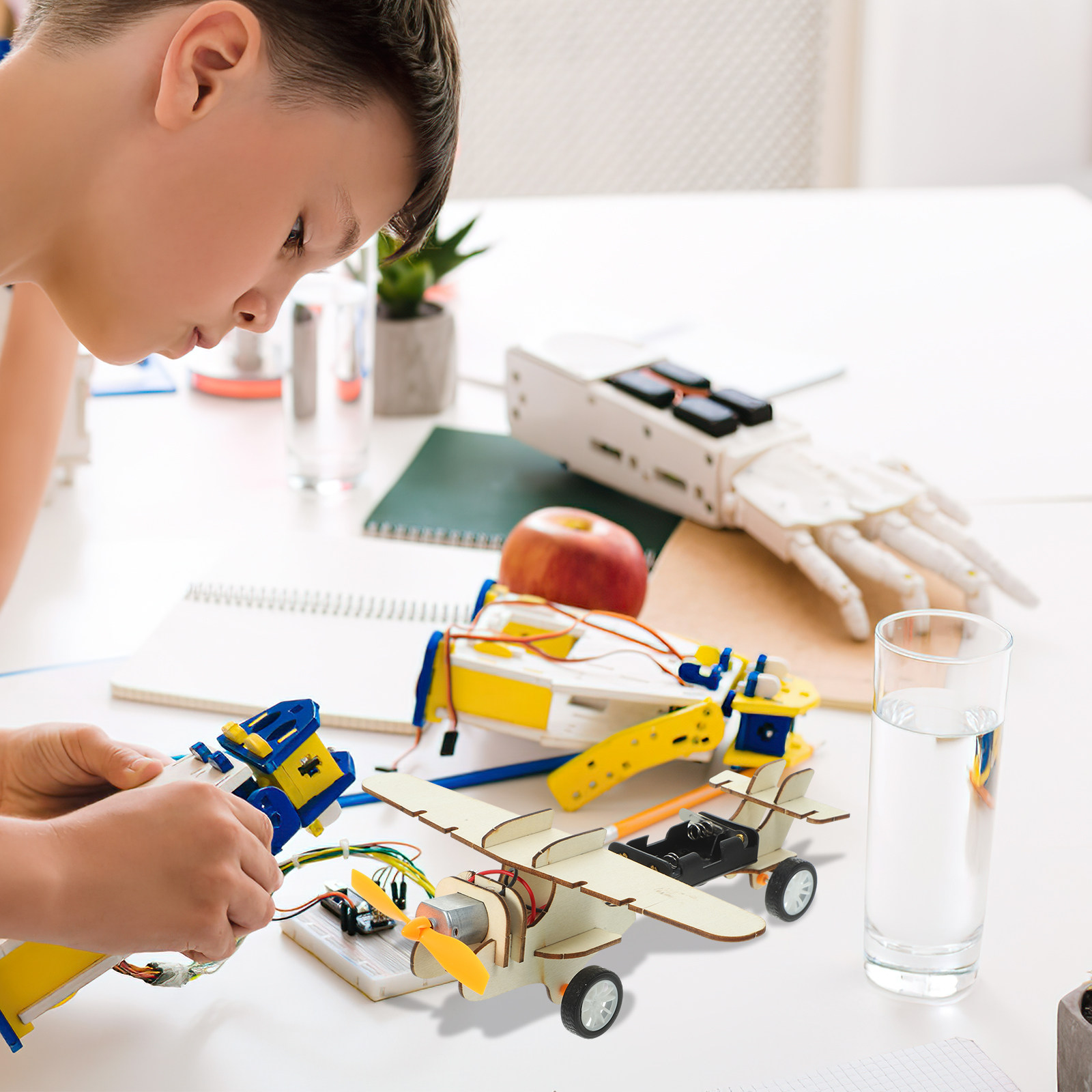 طقم طائرة شراعية خشبية للأطفال - مراجعة Science Project Kit وسعره